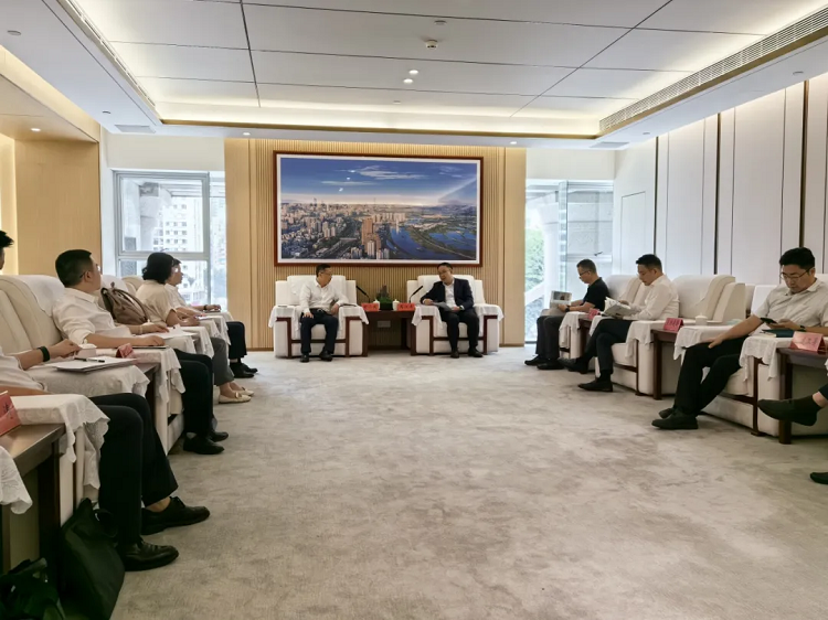 四川路桥集团党委副书记、副董事长、总经理刘小波拜会深圳市福田区委副书记、区长周江涛